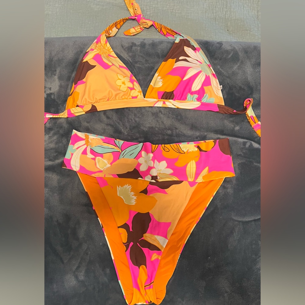 High Waisted Bikini!